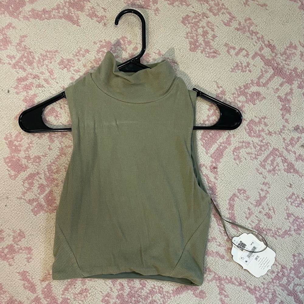 Altar’d State NWT Green Velvet Halter Top